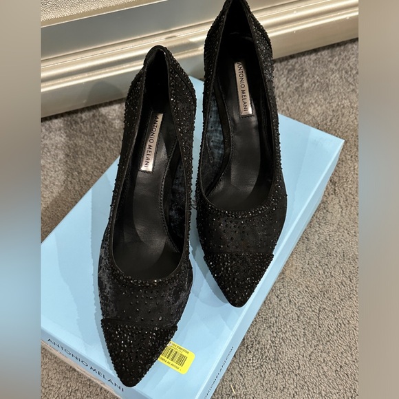 Women’s Antonio Melani Black Heels - Picture 3 of 5